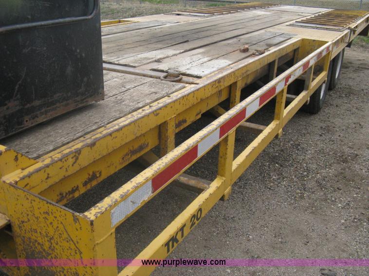 image for item A6102 2001 Trail King TKT20 tandem axle tilt bed trailer