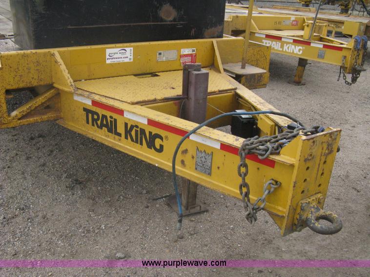 image for item A6102 2001 Trail King TKT20 tandem axle tilt bed trailer