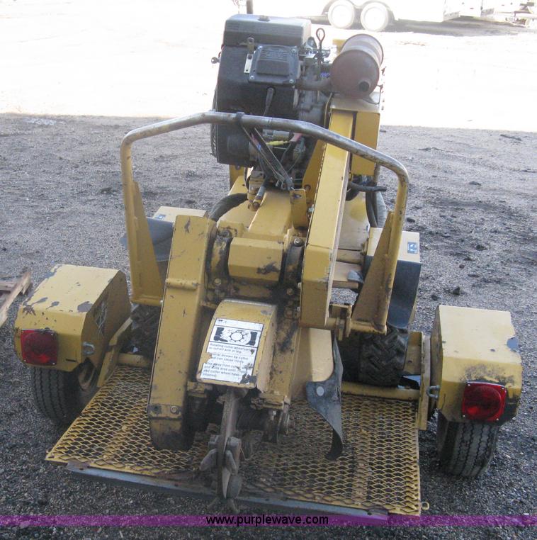 image for item A6106 Vermeer 222 stump grinder