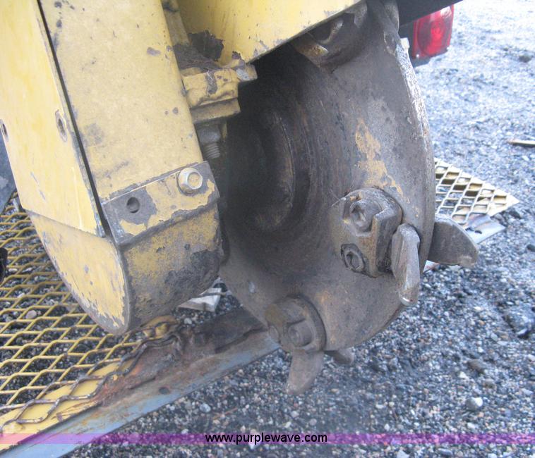 image for item A6106 Vermeer 222 stump grinder