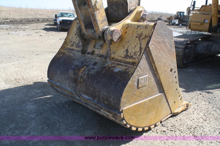 image for item A6884 1999 Caterpillar 345BL excavator