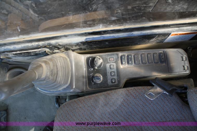 image for item A6884 1999 Caterpillar 345BL excavator