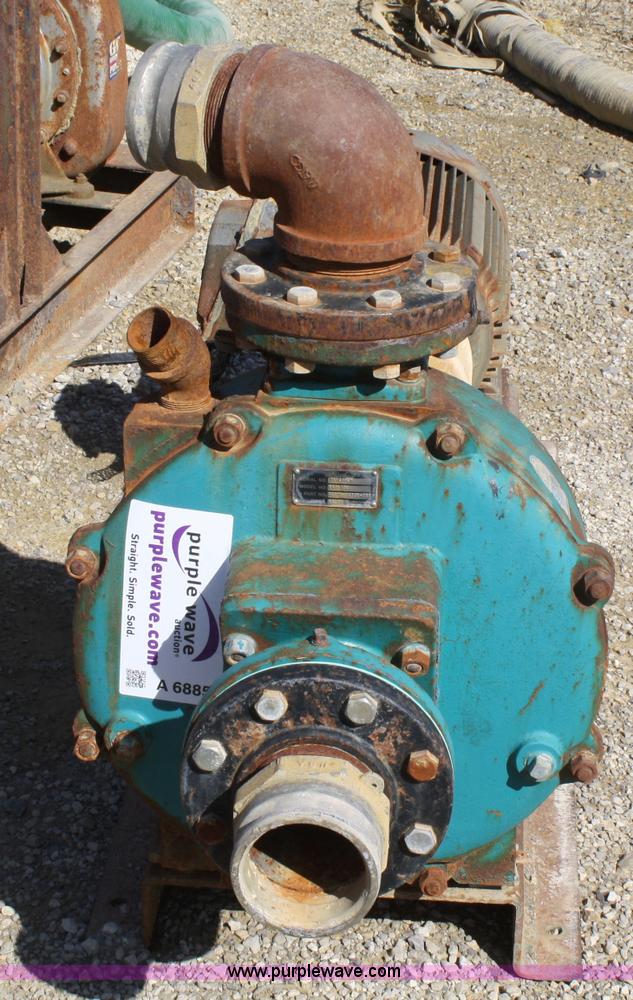 image for item A6885 Crown B40-10X water pump