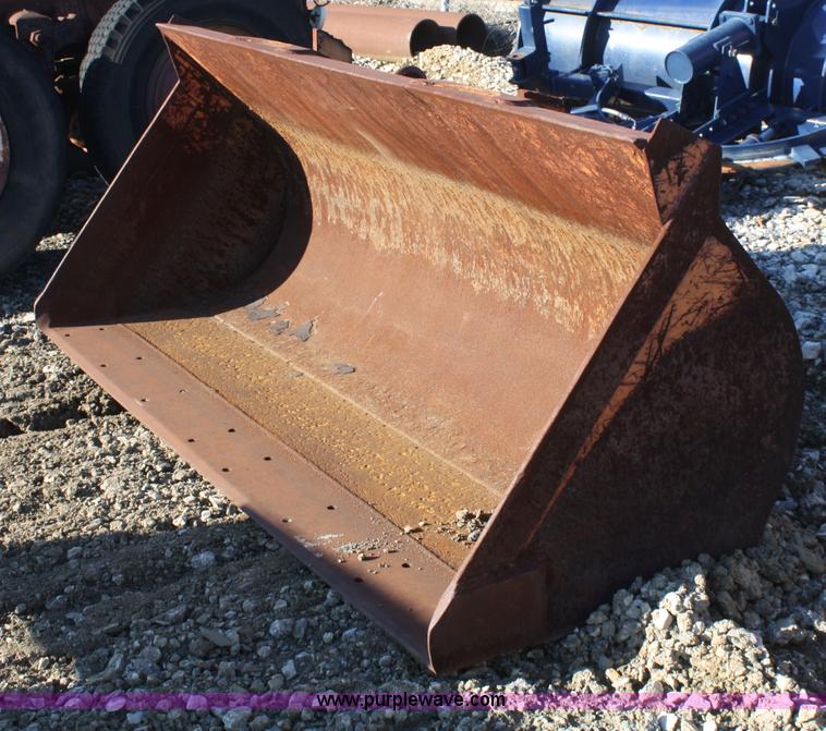 image for item A6935 84"W loader bucket