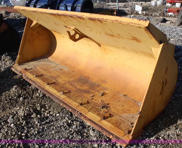 image for item A6936 Pemberton loader bucket