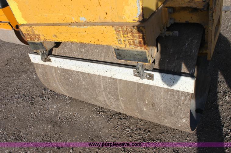 image for item A7409 Vibromax W265 vibratory compactor