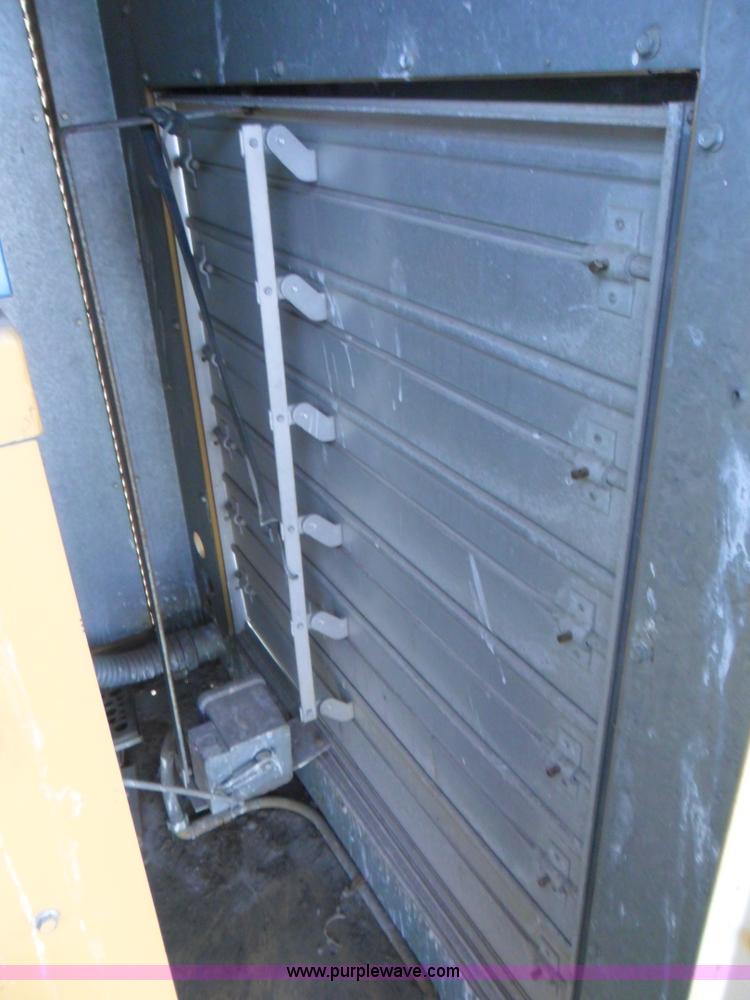 image for item B1073 Caterpillar diesel generator