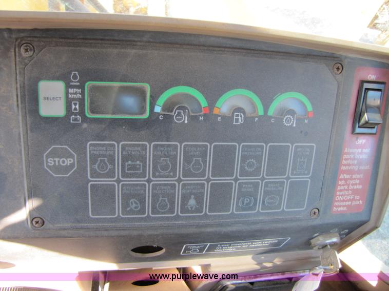 image for item B2236 1996 John Deere 544G wheel loader