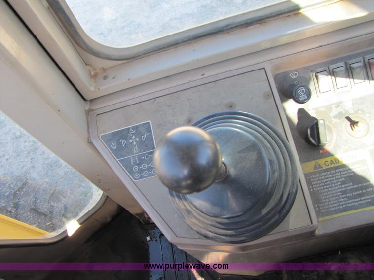 image for item B2236 1996 John Deere 544G wheel loader