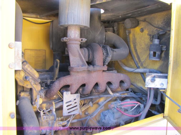 image for item B2236 1996 John Deere 544G wheel loader