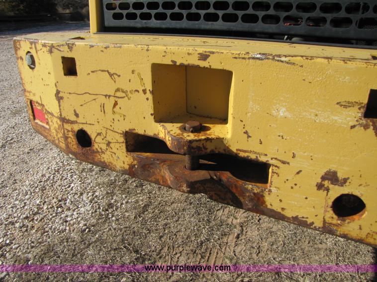 image for item B2236 1996 John Deere 544G wheel loader