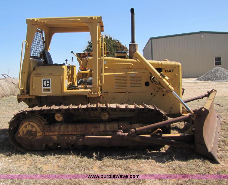 image for item B2238 1980 Caterpillar D5B dozer