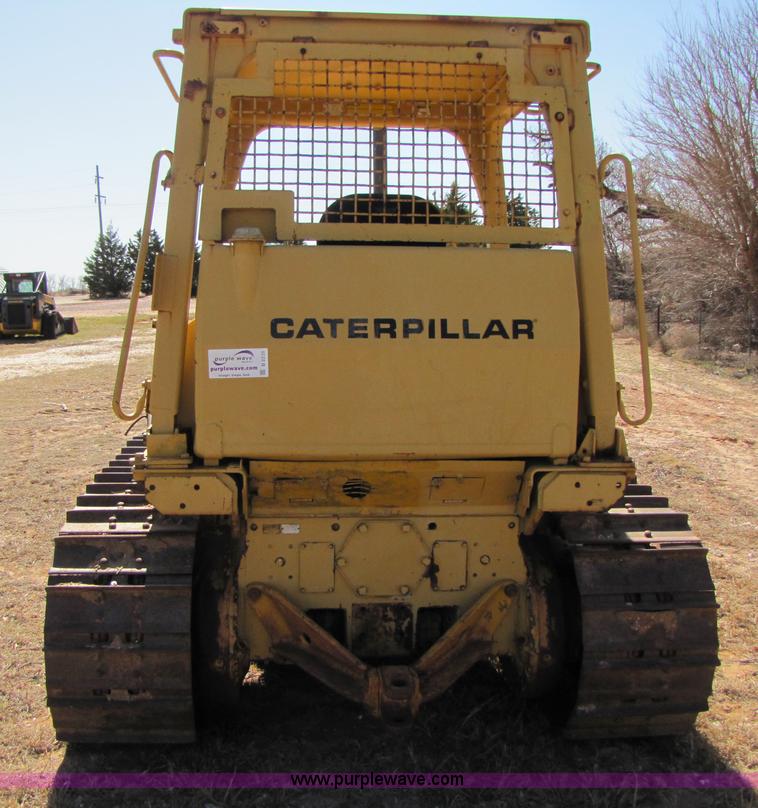 image for item B2238 1980 Caterpillar D5B dozer