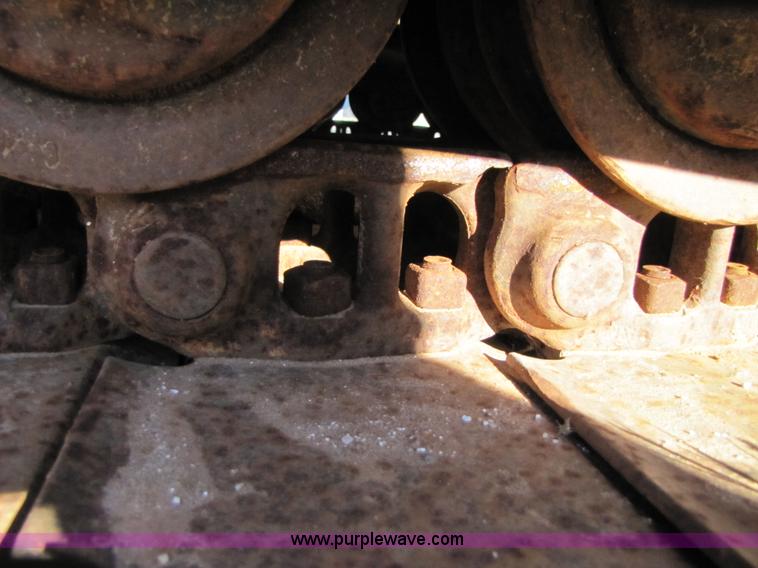 image for item B2238 1980 Caterpillar D5B dozer
