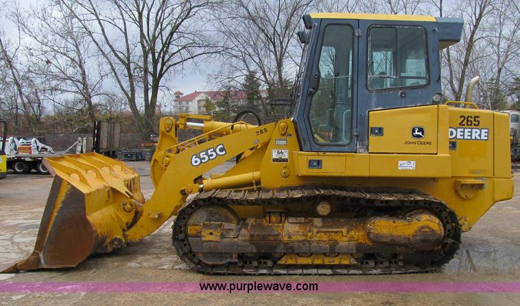 image for item B2619 2000 John Deere 655C track loader