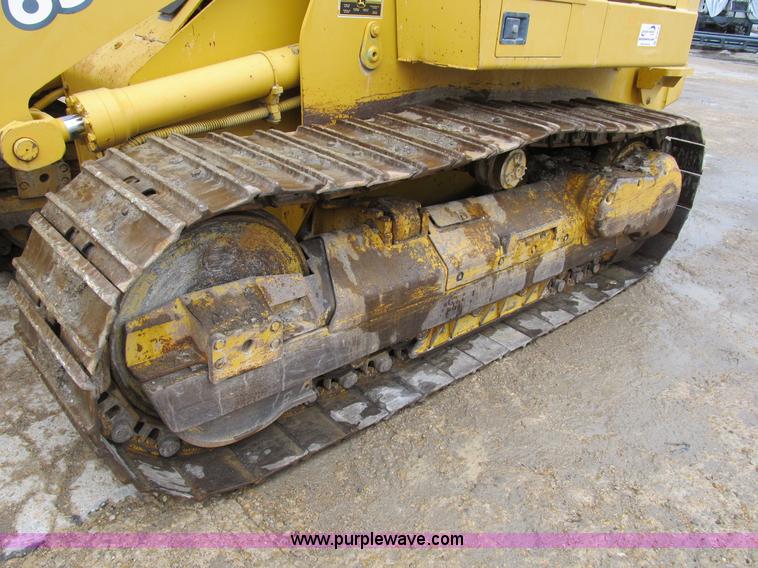 image for item B2619 2000 John Deere 655C track loader