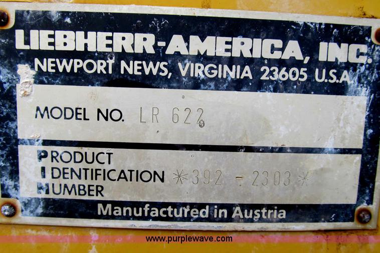 image for item B2619 2000 John Deere 655C track loader