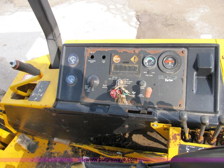 image for item B2622 1989 John Deere 210C landscape loader