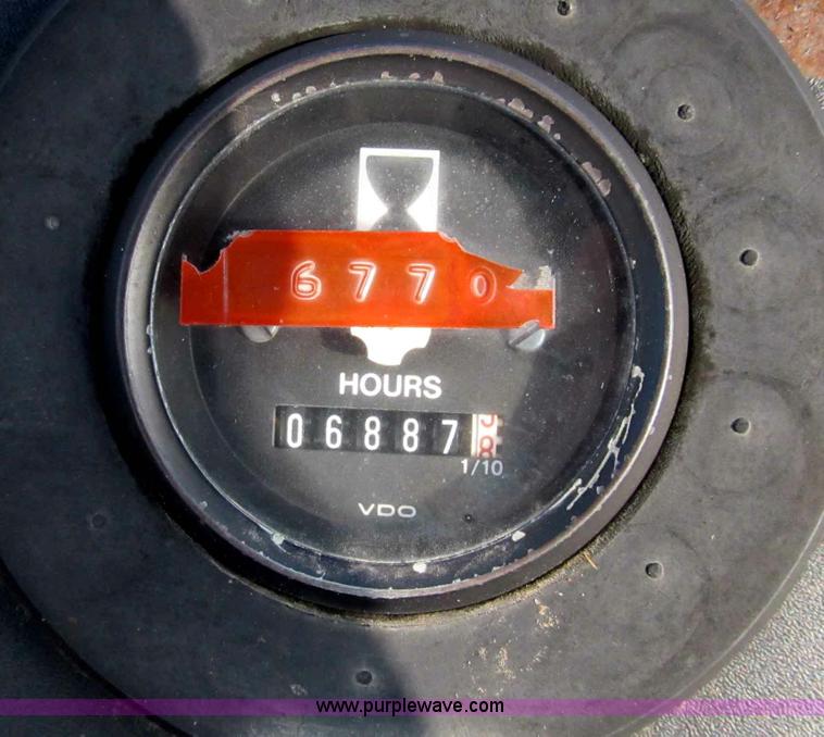 image for item B2622 1989 John Deere 210C landscape loader