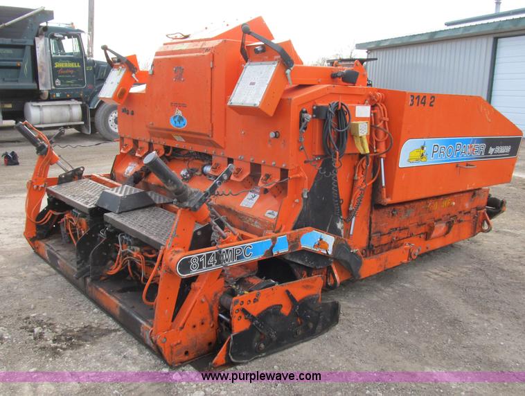 image for item B2627 2001 Bomag 814-MPC Pro-Paver