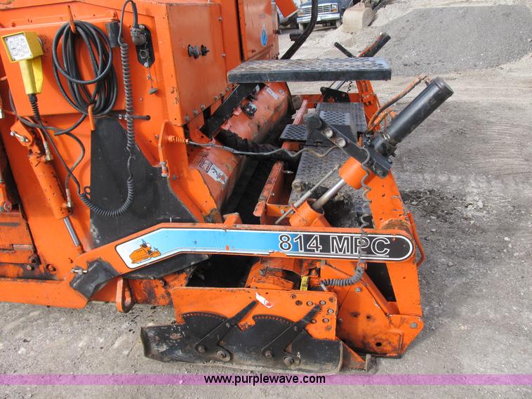 image for item B2627 2001 Bomag 814-MPC Pro-Paver