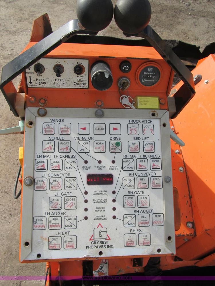 image for item B2627 2001 Bomag 814-MPC Pro-Paver