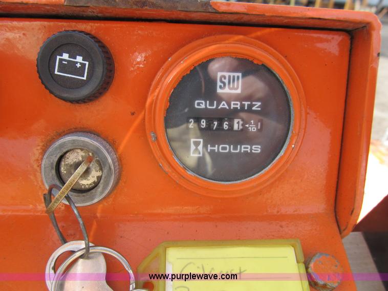 image for item B2627 2001 Bomag 814-MPC Pro-Paver