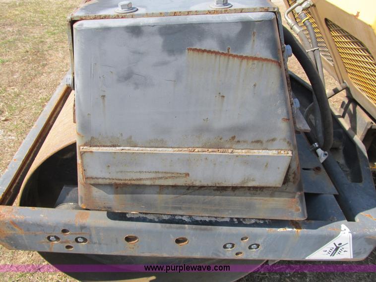 image for item B2632 2001 Stone Wolfpac 4000 double drum roller