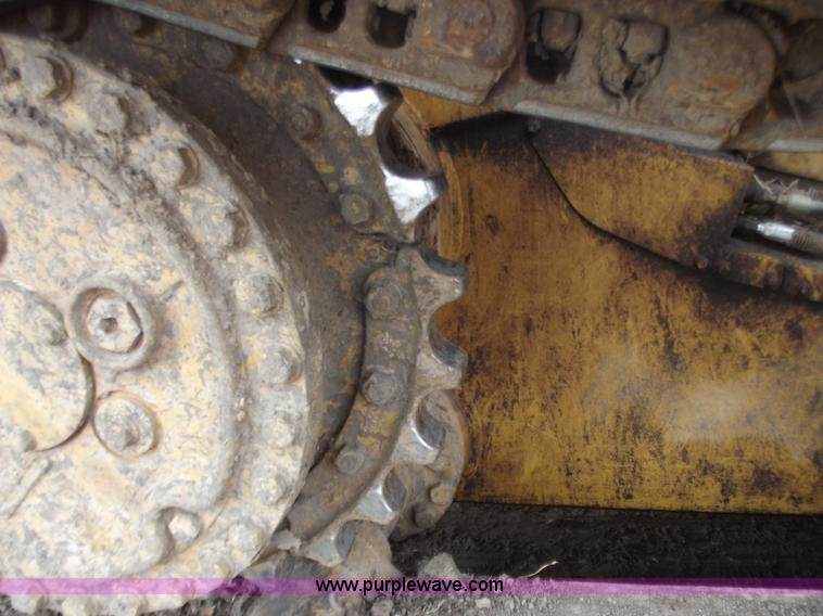 image for item B6285 1990 Caterpillar D4H dozer