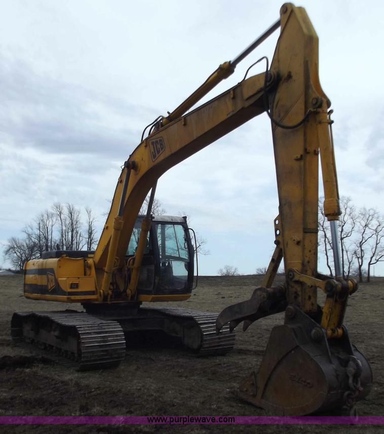 image for item B6286 2002 JCB JS220 excavator