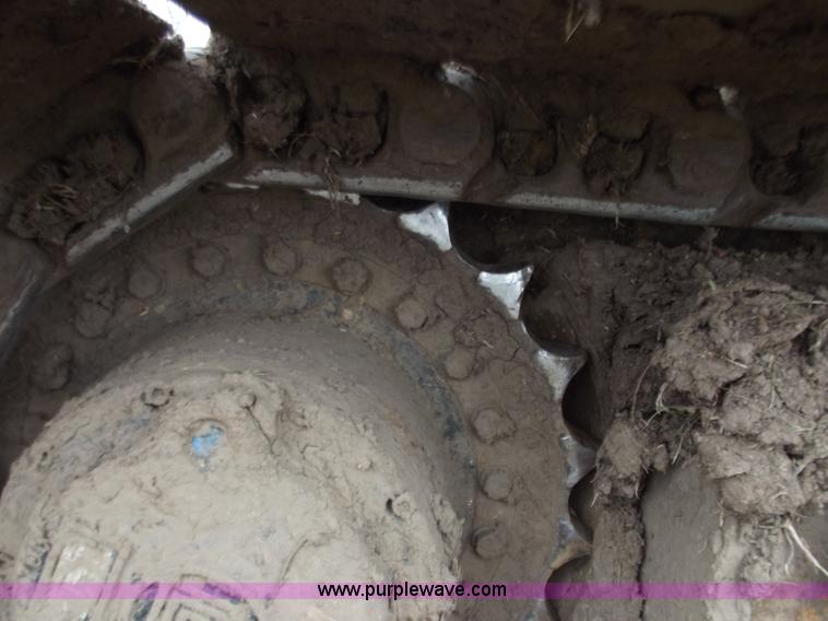 image for item B6286 2002 JCB JS220 excavator