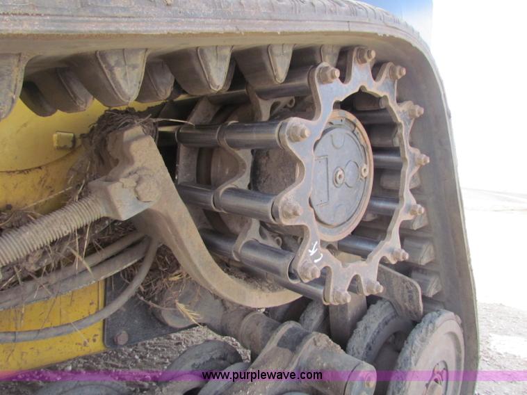 image for item B7145 2007 Caterpillar 287C skid loader