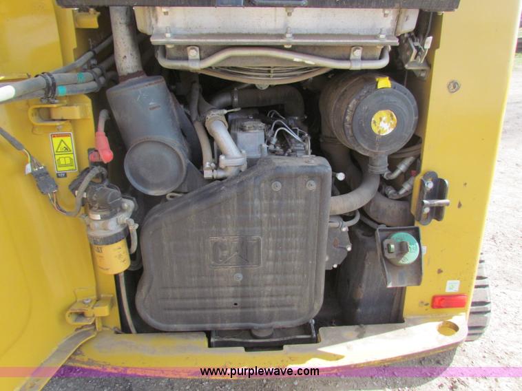 image for item B7145 2007 Caterpillar 287C skid loader