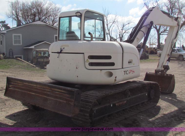 image for item B7146 2006 Terex TC125 excavator
