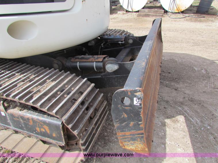 image for item B7146 2006 Terex TC125 excavator