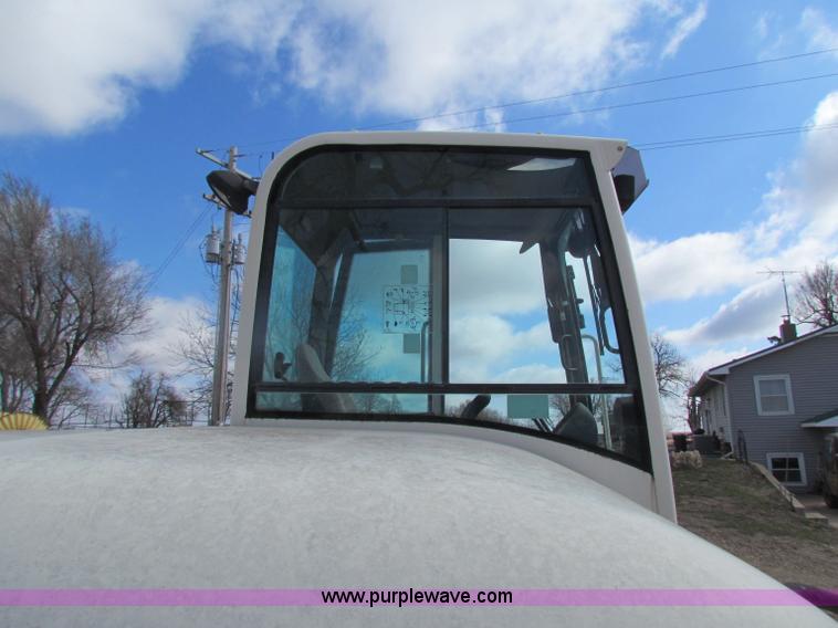 image for item B7146 2006 Terex TC125 excavator