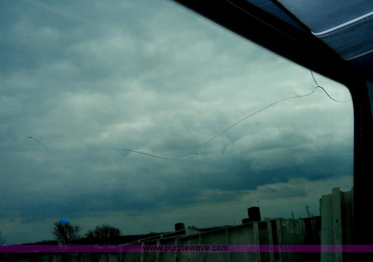 image for item C4207 2004 Western Star 4900SA crane truck