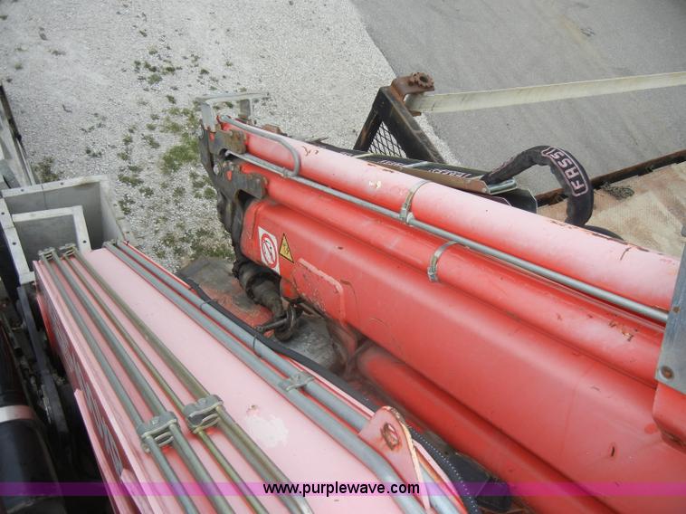 image for item C4207 2004 Western Star 4900SA crane truck