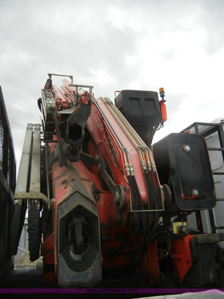 image for item C4207 2004 Western Star 4900SA crane truck