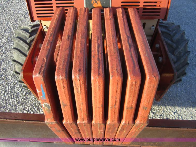 image for item C5218 2004 Ditch Witch 3700DD trencher