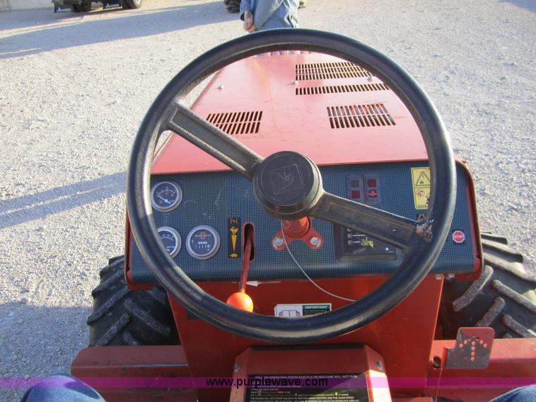 image for item C5218 2004 Ditch Witch 3700DD trencher