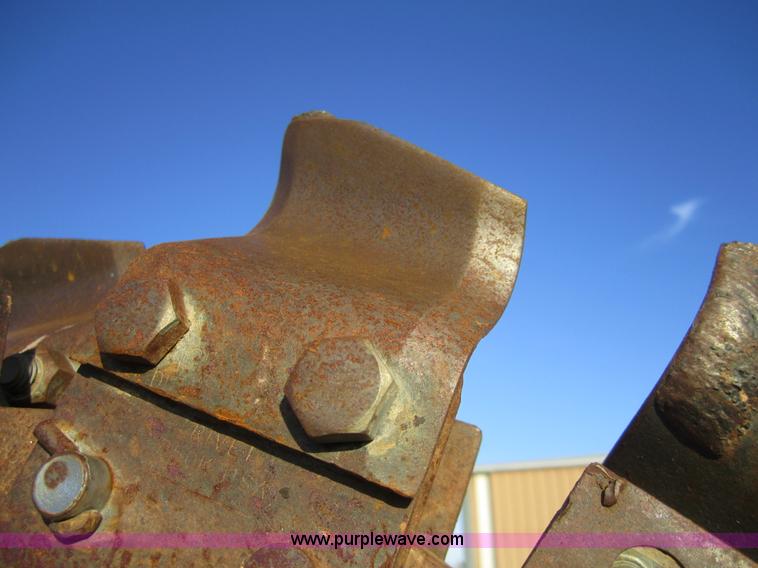 image for item C5218 2004 Ditch Witch 3700DD trencher