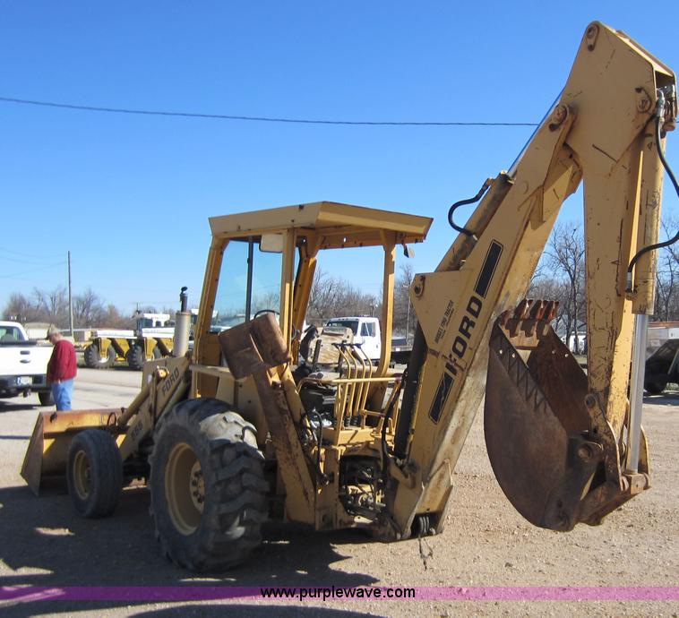image for item C5338 Ford 555 backhoe