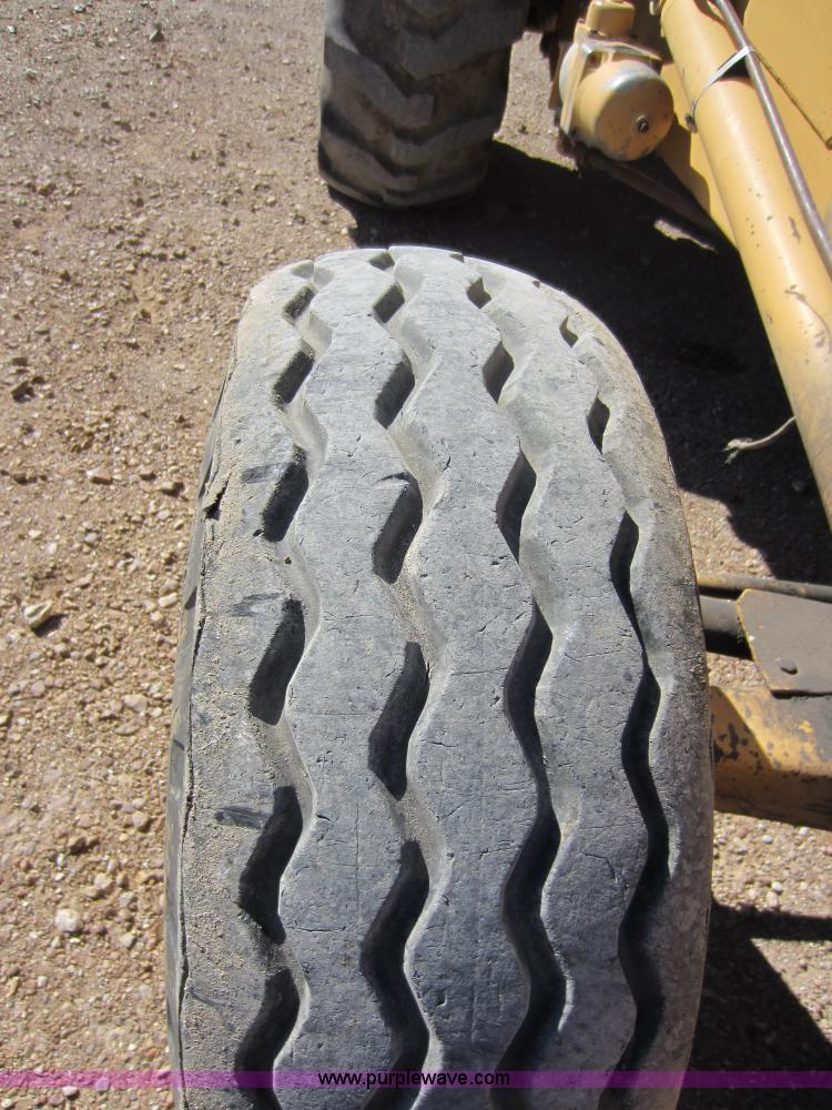 image for item C5338 Ford 555 backhoe