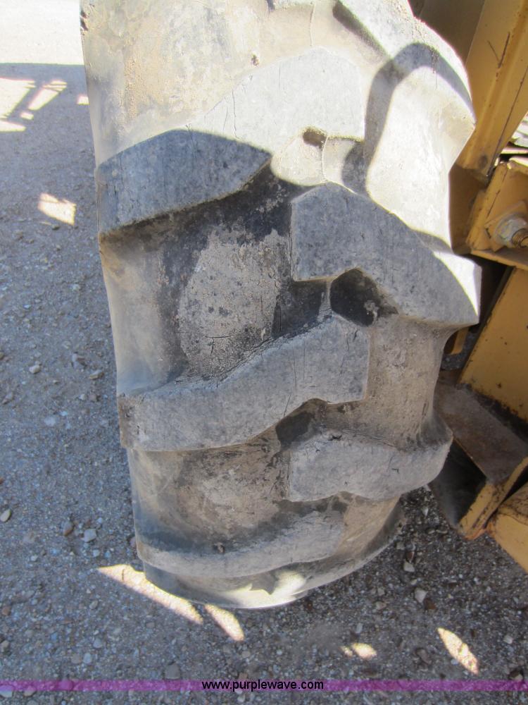 image for item C5338 Ford 555 backhoe