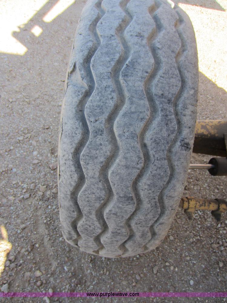 image for item C5338 Ford 555 backhoe