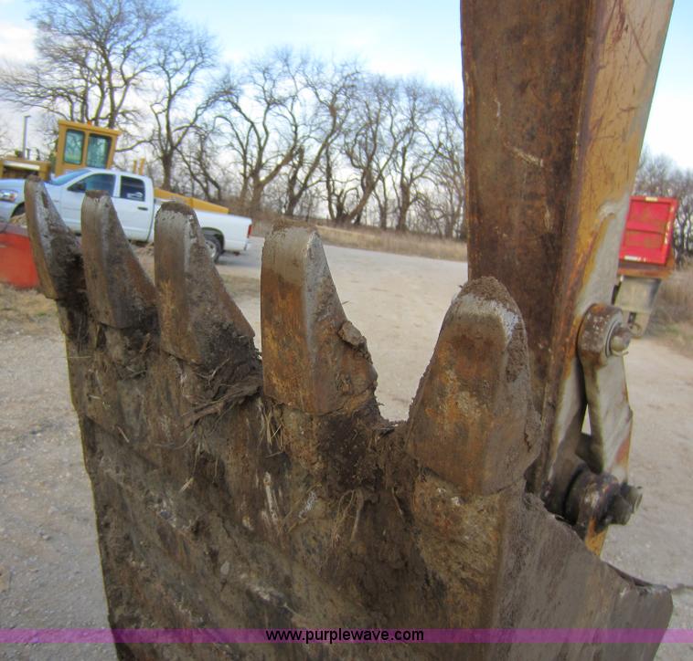 image for item C5345 1991 John Deere 510D backhoe