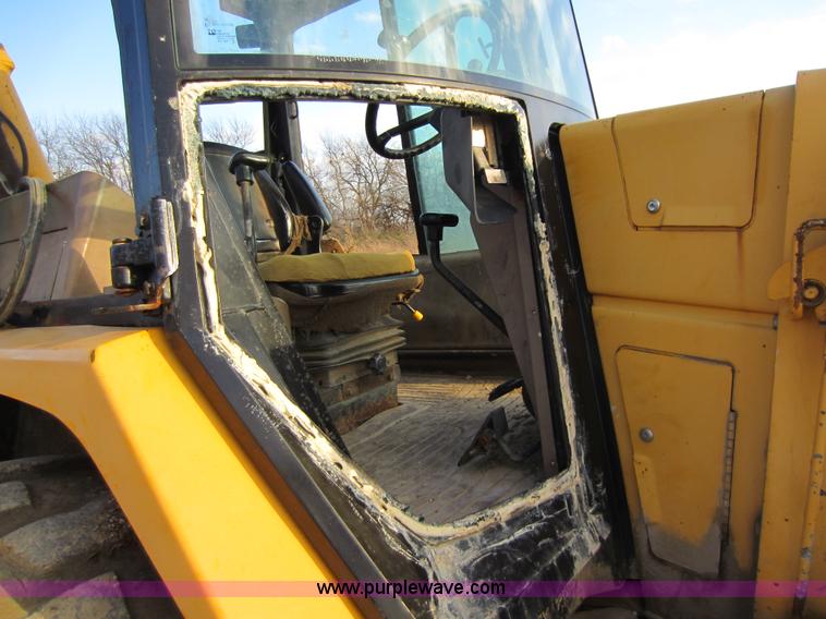 image for item C5345 1991 John Deere 510D backhoe