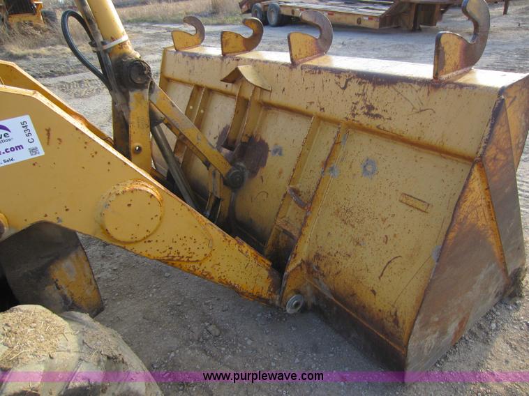 image for item C5345 1991 John Deere 510D backhoe