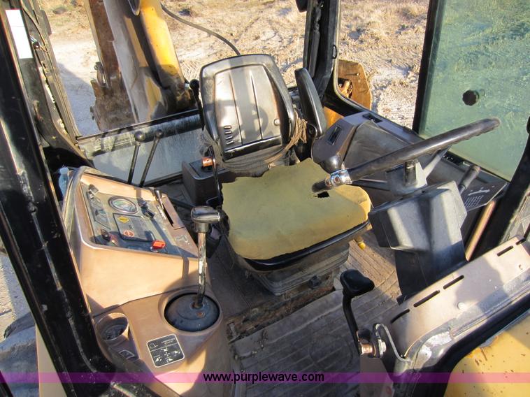 image for item C5345 1991 John Deere 510D backhoe